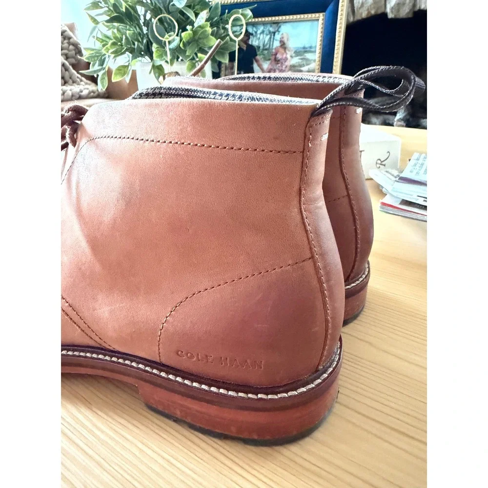 Cole Haan Mens C37588 British Tan Leather Chukka Boots Lug Sole Size 9.5 M